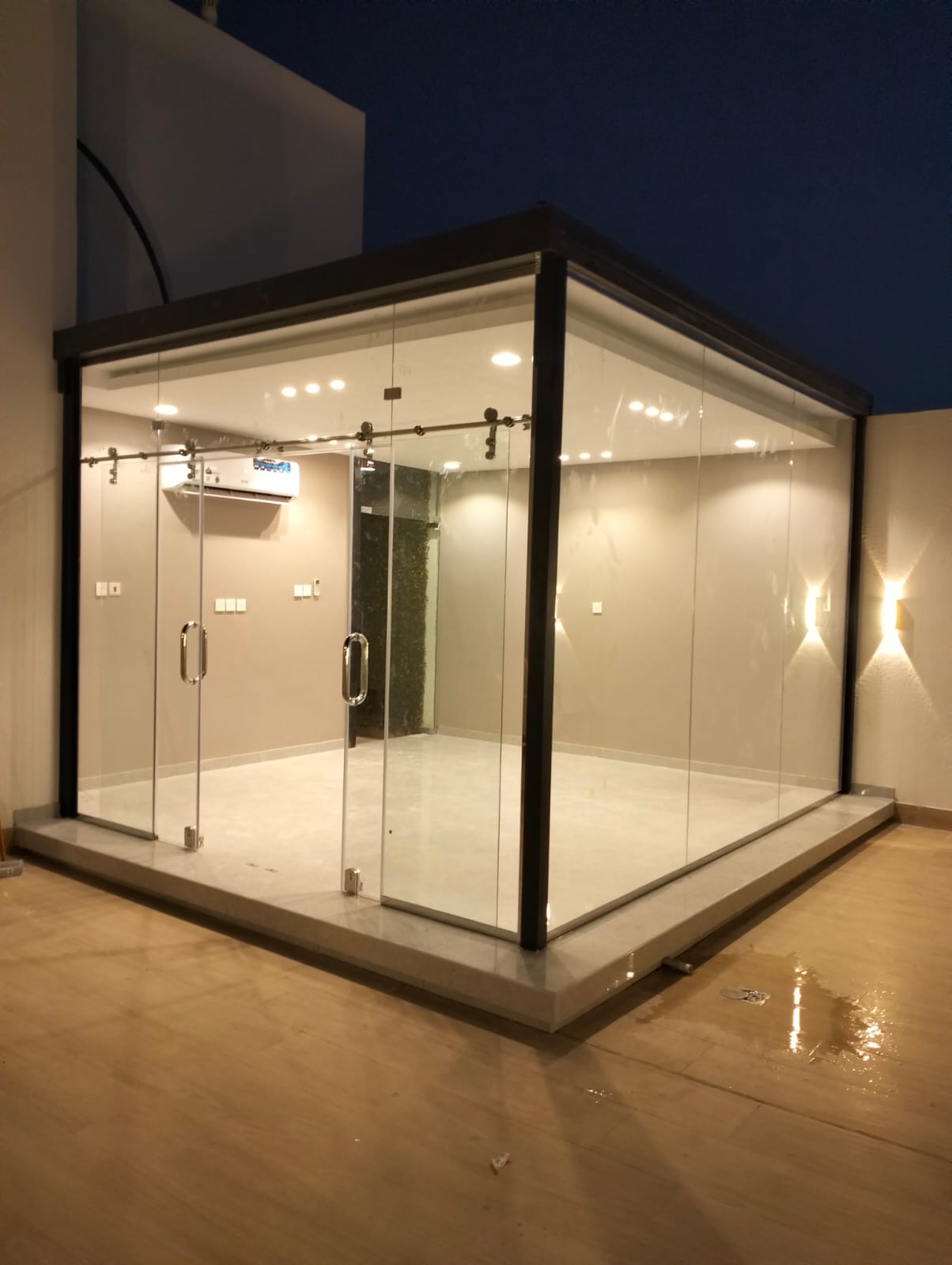 الغرف الزجاجية 